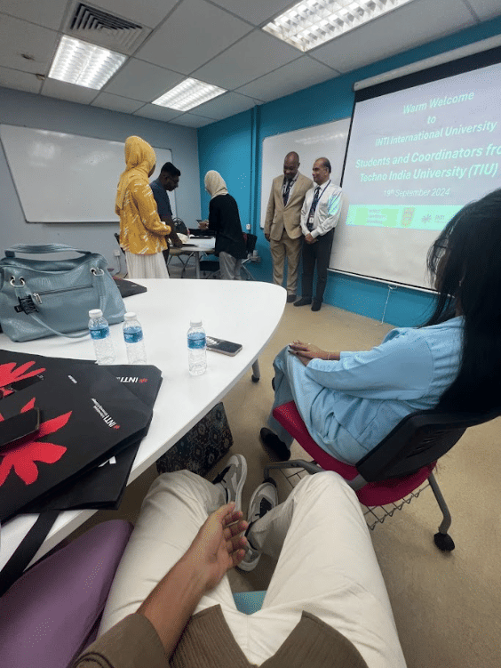ASMI Business School Kolkata Malaysia Study Tour photo 9